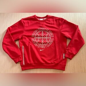 Nike Standard Issue Dri-FIT Basketball Crew-Neck Sweatshirt